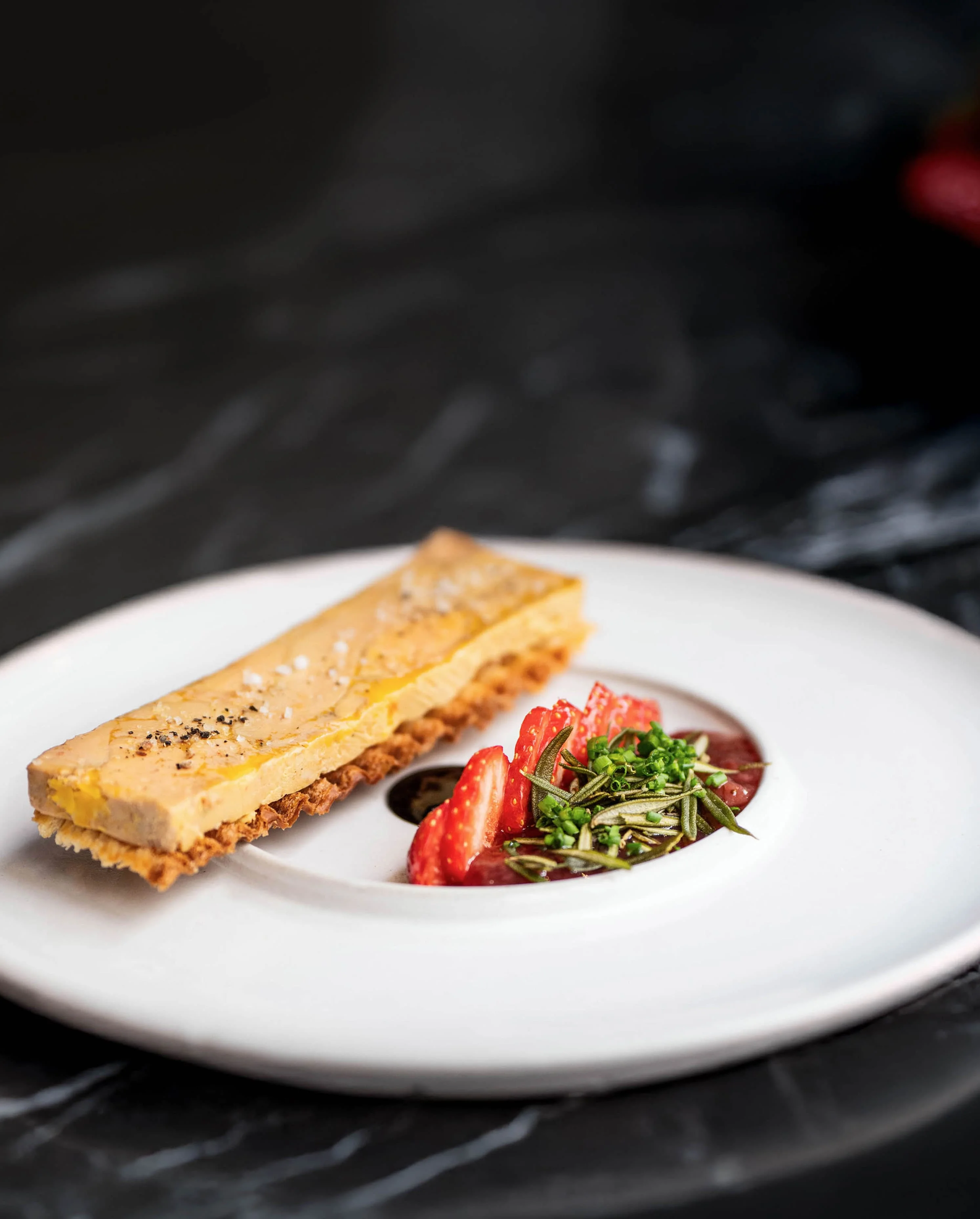 Entrée gastronomique NESSIA Paris - textures et couleurs travaillées